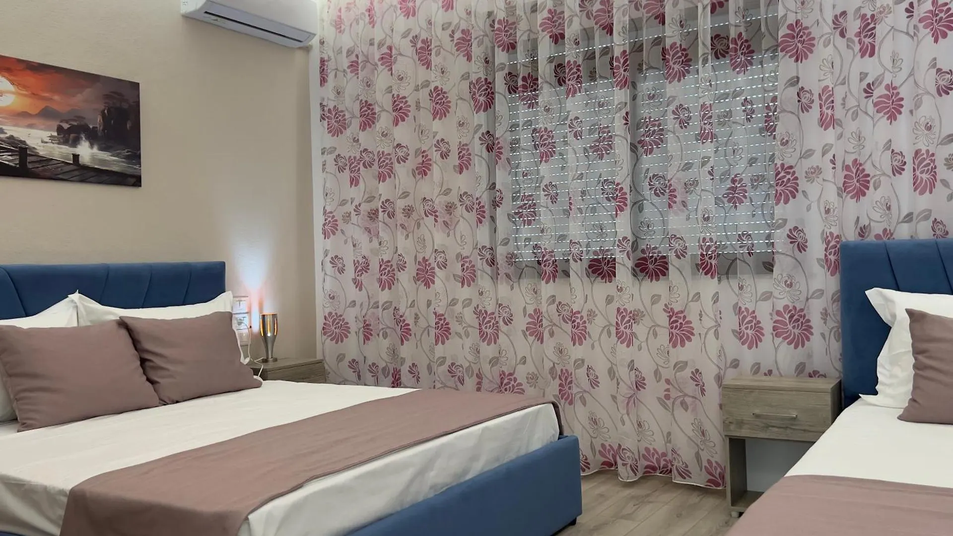 Coral Home Shkodër 0*,  Albânia